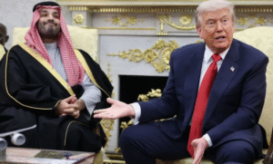 ترامب يوبخ صحفية في البيت الأبيض: "لا تُحرجي ضيفنا" بعد أسئلتها عن قتل خاشقجي أمام ولي العهد السعودي 2