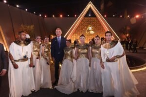 وزير الثقافة التركي وسفير تركيا بالقاهرة يشاركان افتتاح المتحف المصري الكبير “الهرم الرابع” 2