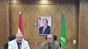 بعد فيديو متداول.. إجراءات حاسمة ضد عامل مدرسة في الخصوص 2