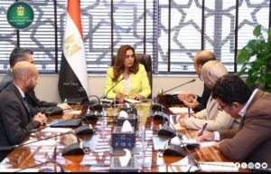 وزيرة البيئة تبحث مع "آنتيبوليوشن" اليونانية منظومة إدارة مخلفات بالمحميات البحرية باستثمارات تقدر ب 150مليون دولار 2