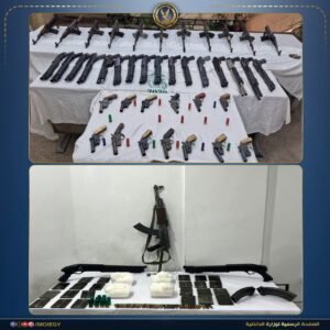 اشتباك ناري ينتهى بمصرع 3 عناصر إجرامية وضبط 800 كجم مخدرات و76 سلاحًا ناريًا 2