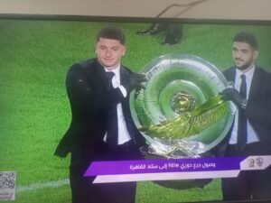 نادي الزمالك يحصد لقب الدوري بالطائرة الهليكوبتر للمرة الأولى في تاريخ الدوري 4