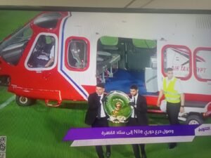 نادي الزمالك يحصد لقب الدوري بالطائرة الهليكوبتر للمرة الأولى في تاريخ الدوري 3