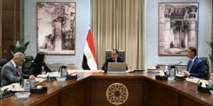 مدبولي: الحكومة تسعى لعمل برنامج موحد لتقديم «الحماية اللازمة» للفئات المستحقة 2