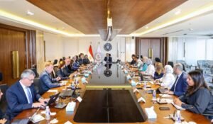 وزير التخطيط والتنمية يلتقي وفد البنك الدولي لمتابعة عدد من الملفات ذات الأولوية 2