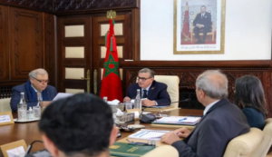 اجتماع مجلس الحكومة للمصادقة على قرارات الدعم الاجتماعي المباشر وتعديل رسوم الاستيراد