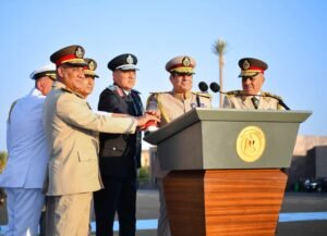 بالصور.. السيسي يفتتح القيادة الإستراتيجية للدولة ويعلن: حدود مصر خط أحمر 2
