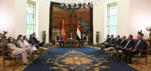 في زيارة تاريخية للقاهرة.. السيسي وميلاتوفيتش يبحثان الإقتصاد والإستثمار وأزمات المنطقة 4