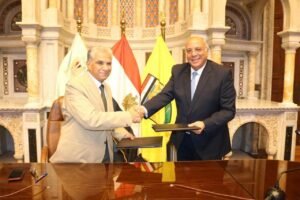 شراكة جديدة لمواجهة التصحر.. "بحوث الصحراء" و"سيداري" يتحدان لاستعادة خصوبة التربة وحماية الموارد الطبيعية 2
