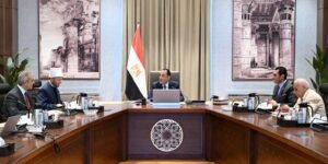 رئيس الوزراء يناقش الحلول المقترحة لأرض نادي الزمالك التابعة للأوقاف 2