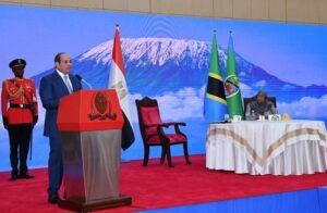 الرئيس السيسي يشارك في جلسة رجال الأعمال المصرية - التنزانية اليوم في دار السلام 3