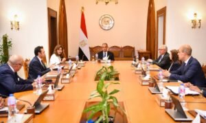 برامج جديدة لتأهيل الكوادر الدبلوماسية.. تفاصيل لقاء وزير الخارجية ورئيسة الأكاديمية الوطنية 3