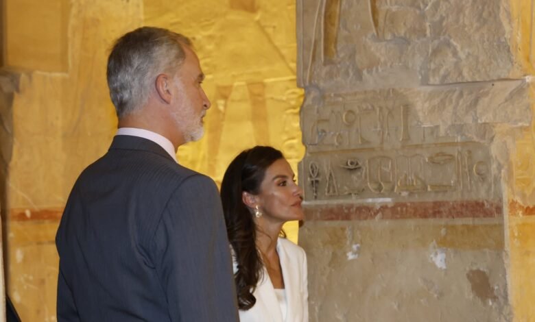 نأمل أن نعود مرة أخرى».. ملك إسبانيا وقرينته في جولة لمقابلة «ملوك وملكات مصر القديمة 2