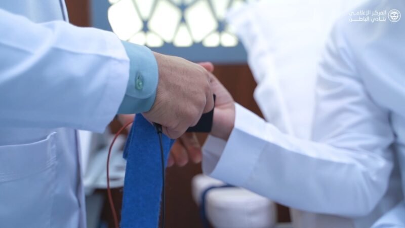 نادي الباطن يواصل نجاح مبادرة “المركز التأهيلي المتنقل” بالتعاون مع شركائه الصحيين 1