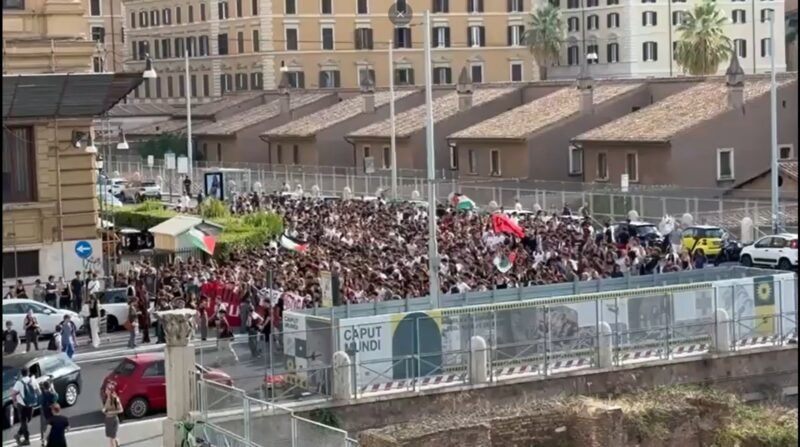 بدء إضراب عام في إيطاليا تضامنًا مع فلسطين 1