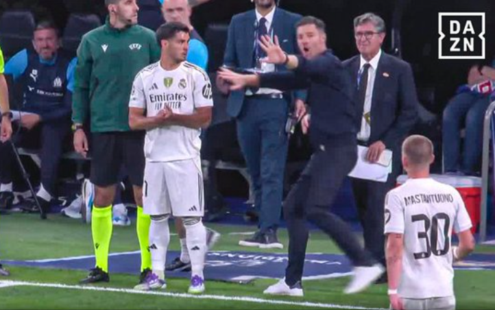 بالصور/صدمة مدوية في ريال مدريد: خافي ألونسو يوقف تغيير ابراهيم دياز فجأة أمام مارسيليا 2