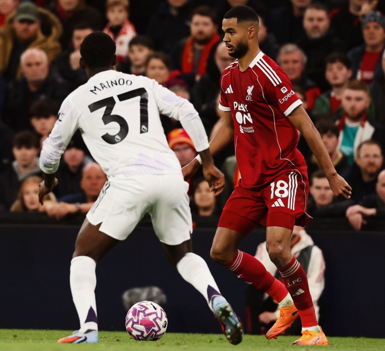 ليفربول يواصل نزيف النقاط 1