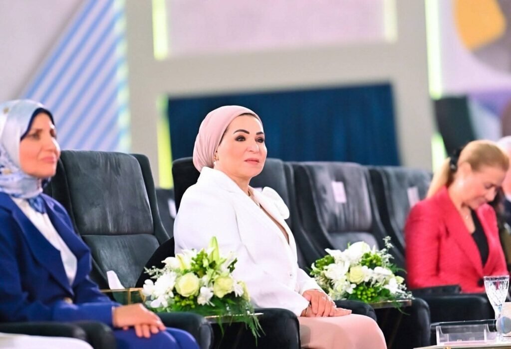 انتصار السيسي التعليم الفني هو أحد الأعمدة المهمة في بناء وطننا 9