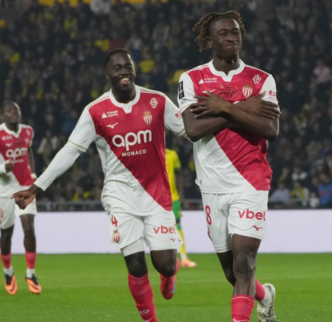 باريس سان جيرمان في الصدارة رغم التعادل وموناكو يقلص الفارق 1