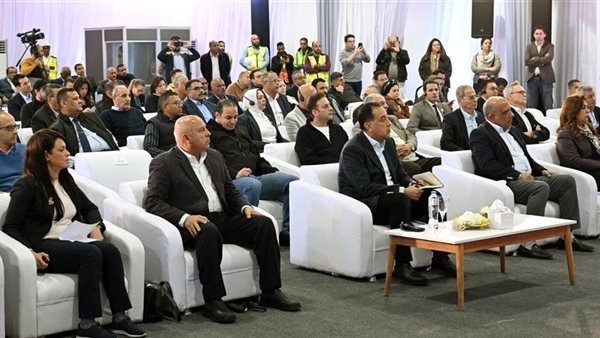 باستثمارات 600 مليون دولار.. مصر تفتتح المرحلة الأولى من مشروع أوبيليسك لتوليد الكهرباء من الطاقة الشمسية 1
