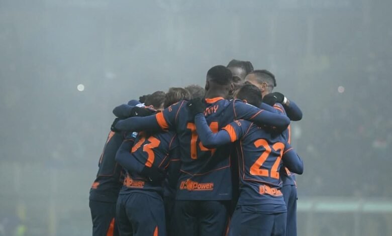 حكم الصلاة في البيت للرجل بدون عذر: توجيهات شرعية واضحة 1