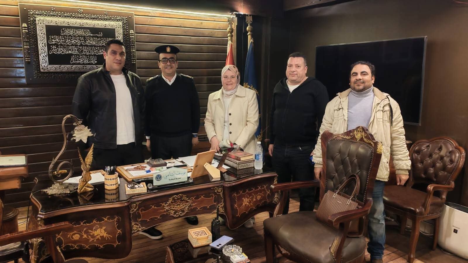 تحية تقدير من رئيس حي غرب شبرا الخيمة لرجال الشرطة في ذكرى 25 يناير 1