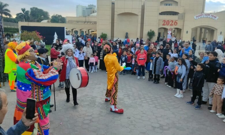 "السيرك القومي" و"الليلة الكبيرة" يبهجان جمهور "كريسماس بالعربي" 1