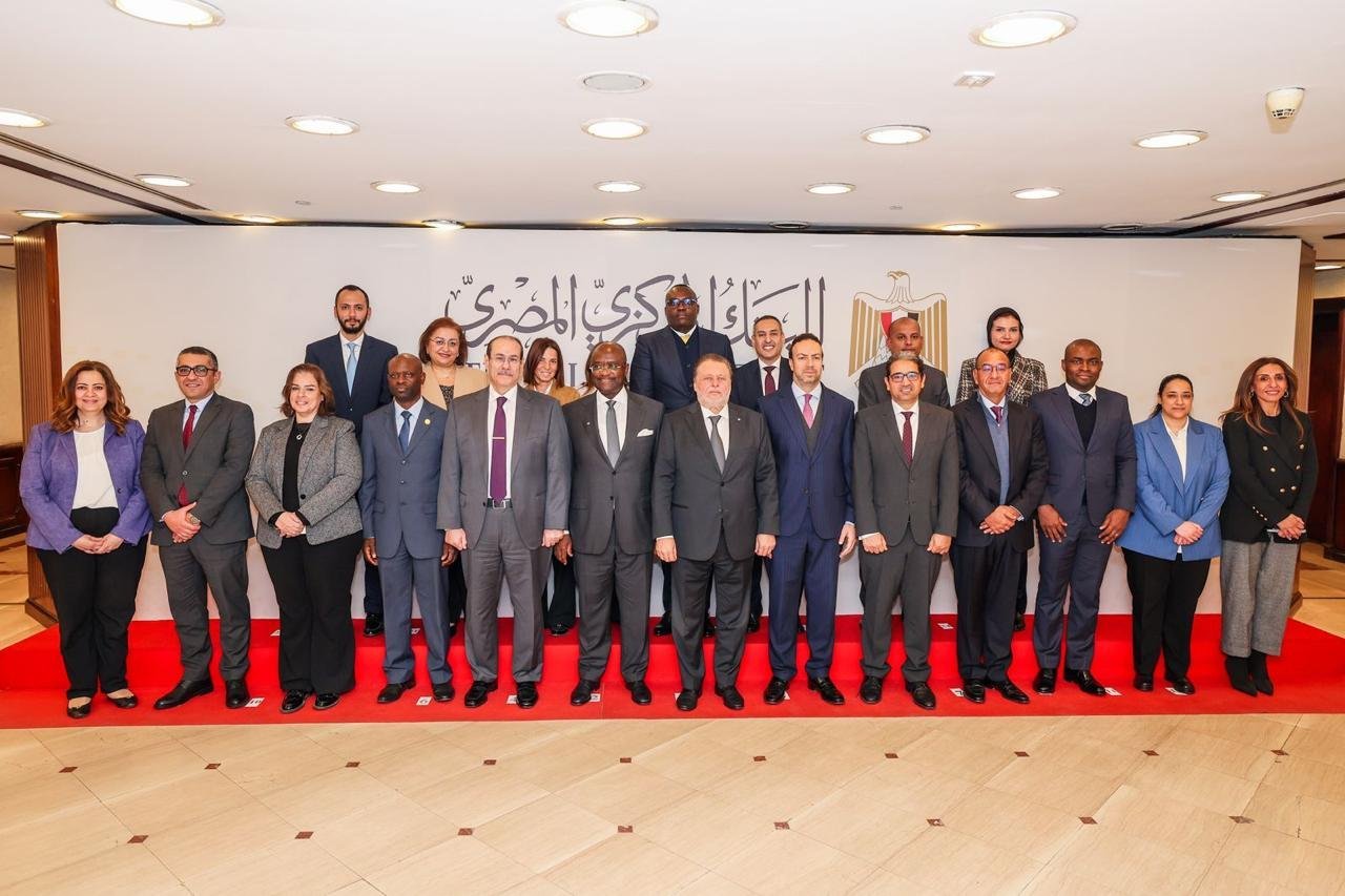 بالصور.. المركزي المصري والتصدير والاستيراد الإفريقي يوقعان مذكرة تفاهم لإنشاء بنك للذهب في مصر 4