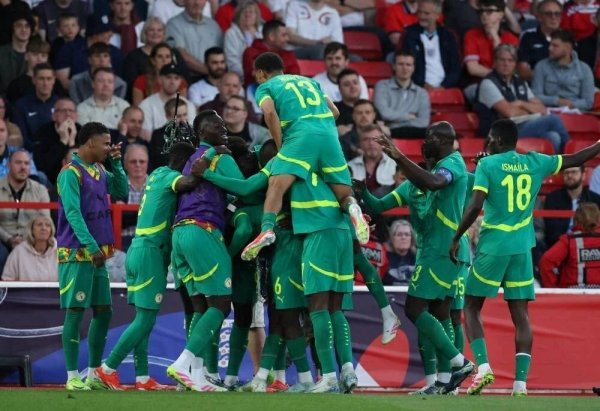 السنغال تكشف أوراقها.. ماني وجاكسون يقودان أسود التيرانجا أمام الفراعنة 1