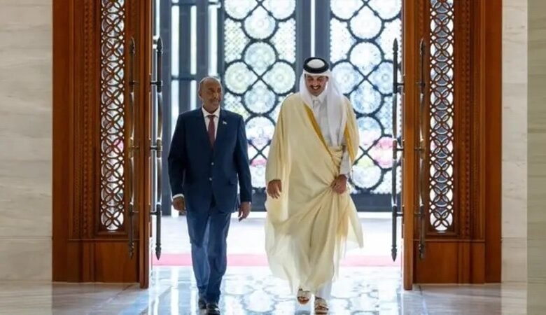 أمير قطر والبرهان يعقدان جلسة مباحثات تناولت أوضاع السودان 1