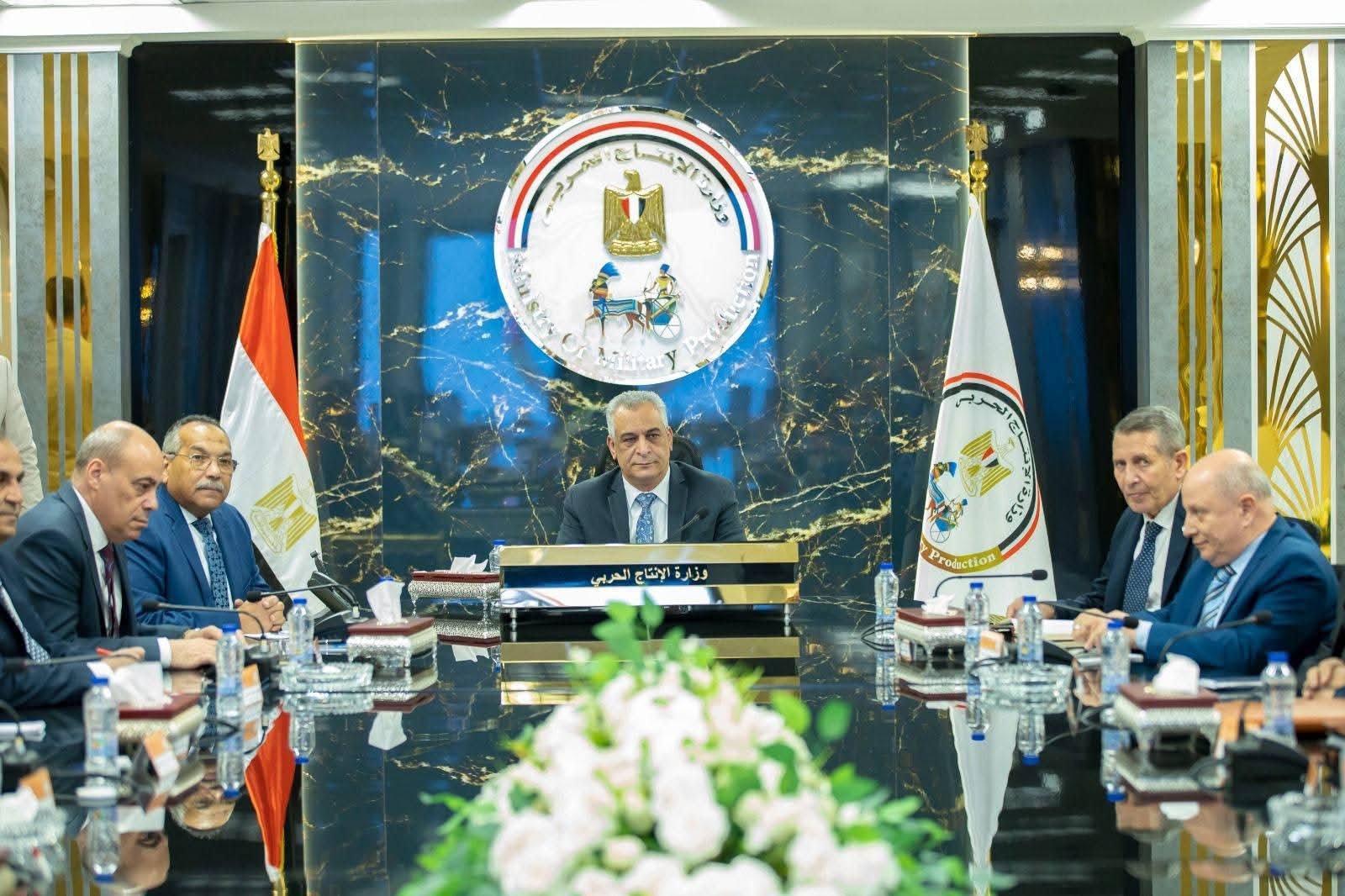 وزير الانتاج الحربي :الذكاء الاصطناعي سيمثل أداة أساسية لتطوير الصناعات الدفاعية في الفترة المقبلة 1