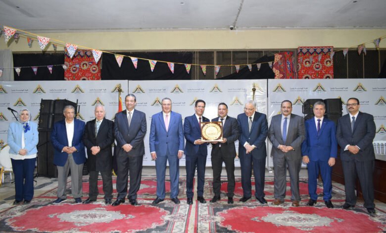 تكريم مستحقيه في جامعة بنها.. قيادات هندسة شبرا السابقة في الصدارة 1