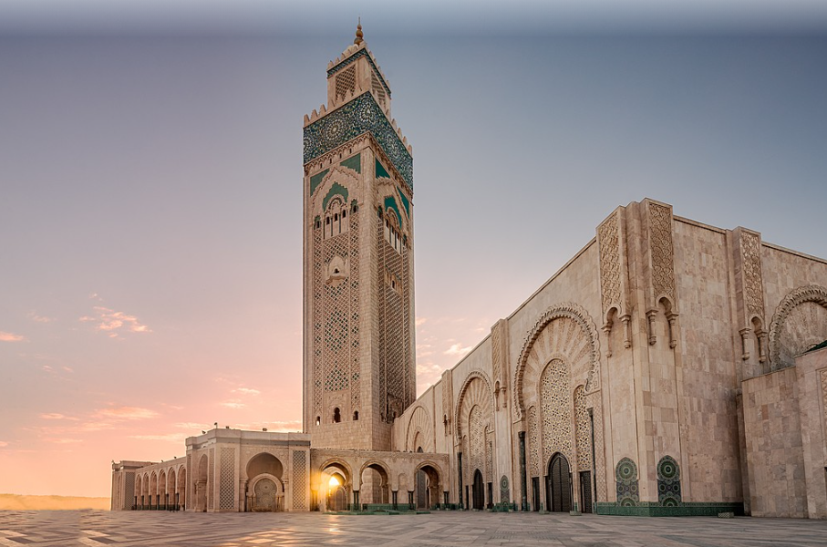 مسجد الحسن الثاني بالدار البيضاء… صرح روحي ومعماري يروي عظمة المغرب بين أمواج الأطلسي 8