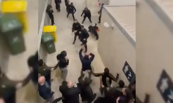 عنف ملاعب إسبانيا يكشف ازدواجية إعلام "الجارة الشمالية".. لو حدث في المغرب لأقاموا الدنيا ولم يقعدوها 1