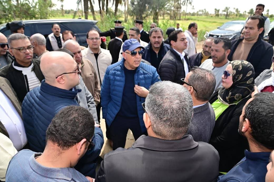 وزير الري يتفقد المنظومة المائية بالفيوم ويشدد على إنهاء التطهيرات قبل أبريل 1