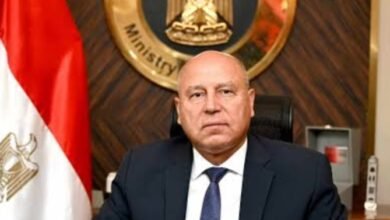 وزير النقل: لا زيادة فى أسعار تذاكر المترو والقطارات 9