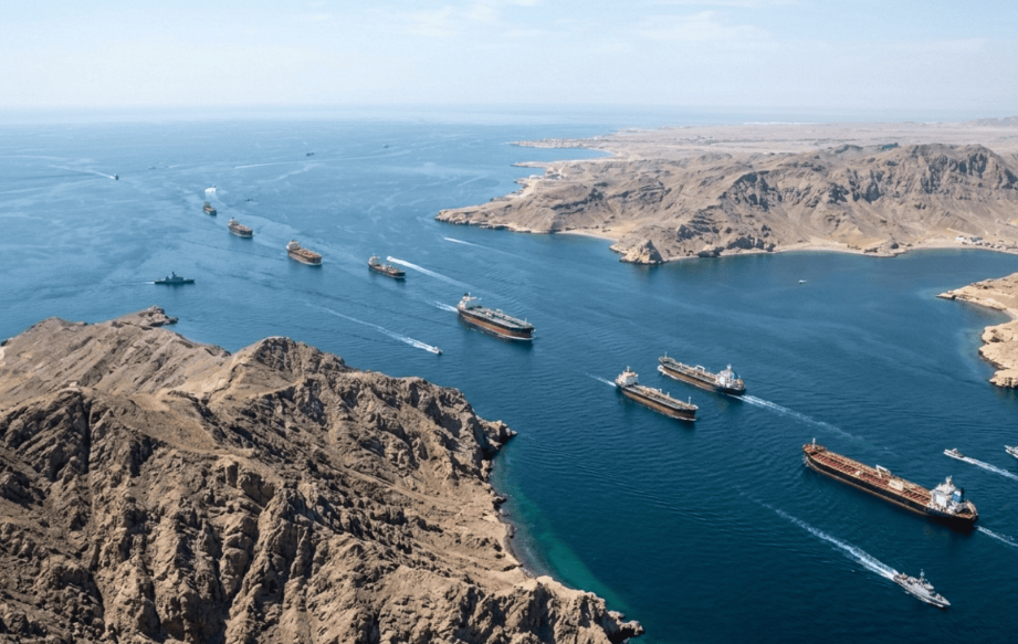 طهران تهدد بإغلاق مضيق هرمز.. ما انعكاساته على الاقتصاد العالمي؟ 1