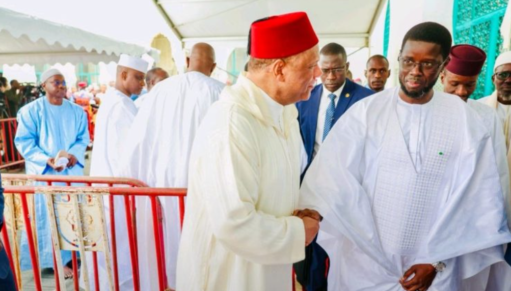 السفير المغربي بدكار ينفي منعه من أداء صلاة العيد مع الرئيس السنغالي 1