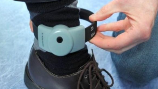 السوار الإلكتروني في المغرب.. المندوبية تفند مزاعم "نقص الموارد" وتؤكد الجاهزية التامة 1