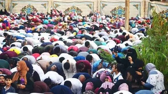 بعد إعلان الإفتاء.. تعرف على موعد صلاة عيد الفطر 2026 في مصر 1