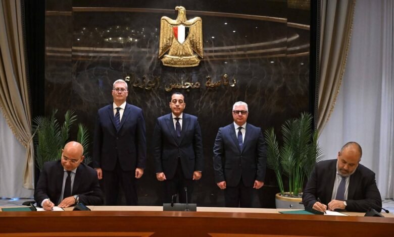 215 مليون دولار استثمارات جديدة.. مدبولي يشهد إطلاق مشروع كيماويات عملاق بالسخنة 1