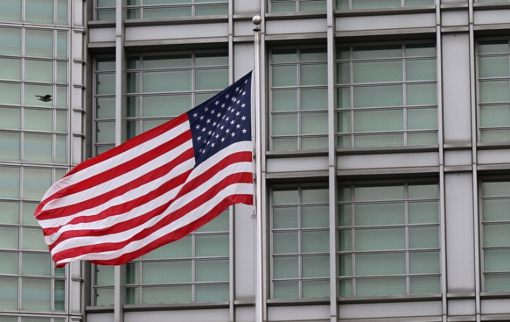 أمريكا تحث رعاياها مغادرة مكة وسط تحذيرات أمنية 1