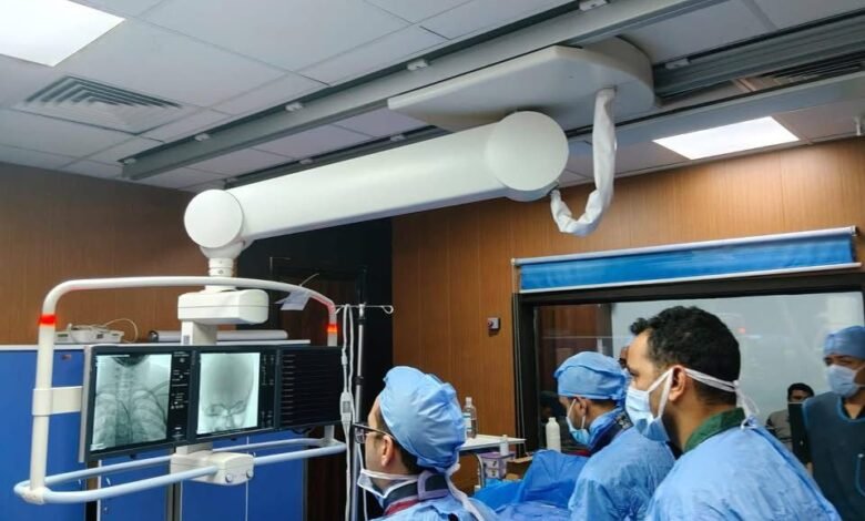 نجاح أول جراحه لسحب جلطة حادة بالمخ بمستشفى طيبة التخصصي بإسنا 1