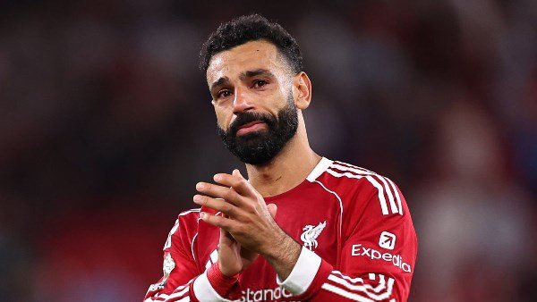 صلاح باكيًا :ليفربول لم يكن محطة إحترافية بل بيتي الحقيقي الذي عشت بداخله 1