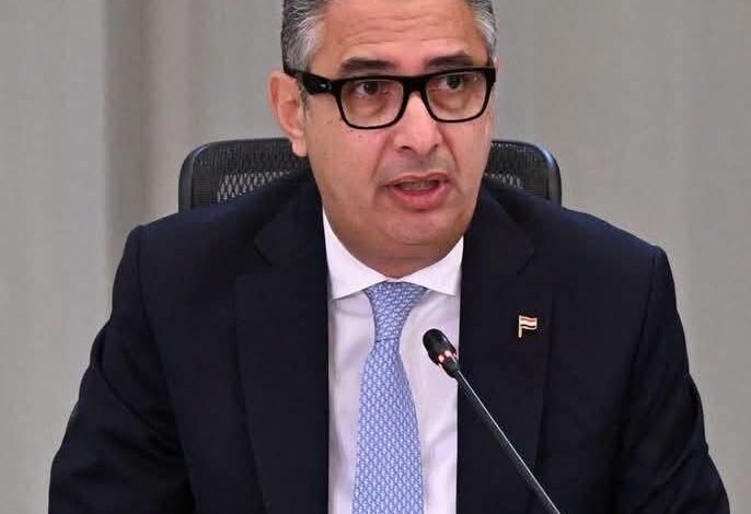 «من السوق التقليدي إلى الرقمي».. التموين تطلق مرحلة جديدة لتداول السكر في مصر 1