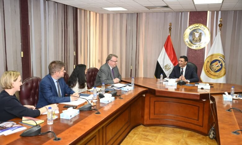 شراكة مصرية مع «العمل الدولية» لدعم العمال وزيادة الإنتاج في الروبيكي وشق الثعبان 1