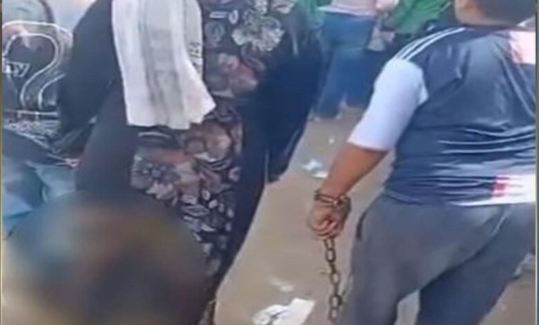 بسبب الغياب المدرسي.. ضبط سيدة قيدت نجلها بسلسلة حديديه بشبرا الخيمة 1