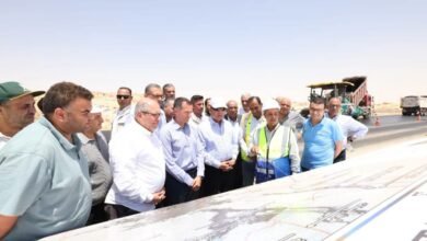 مكافآت للعاملين ومحاور جديدة للتنمية.. وزير النقل يتابع مشروعات الصعيد العملاقة 20