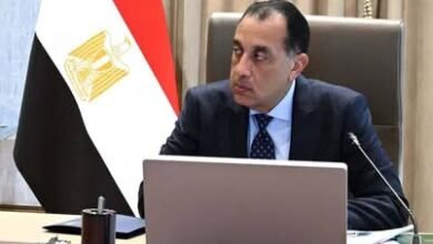 مدبولي يتابع مقترح إنشاء مركز توزيع لوجيستي عالمي بـ "اقتصادية قناة السويس" 86