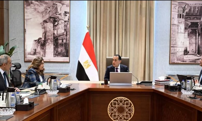 مدبولي يتابع موقف تنفيذ المشروعات التنموية والخدمية بمحافظة الإسكندرية 1